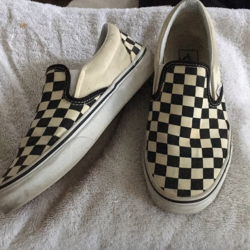 Vans checkboard slip ons